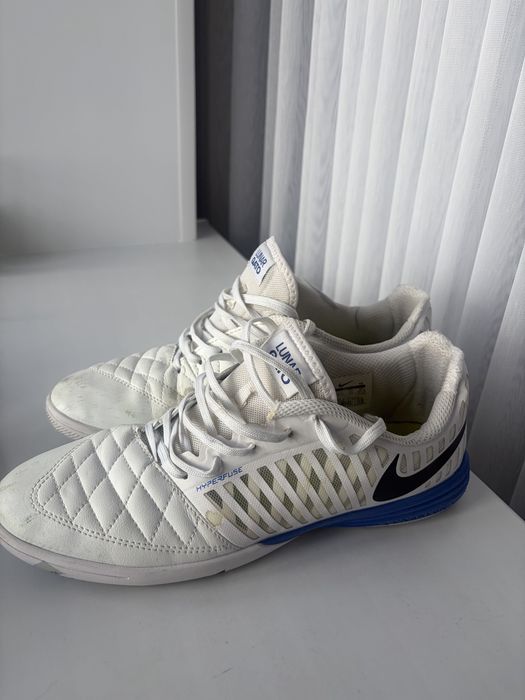 Футзалки Lunar gato