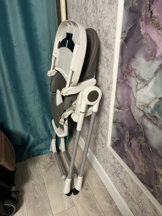 Детский стульчик для кормления