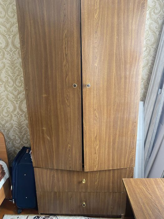 Шкафтар сатылады  усталган  сынбаган