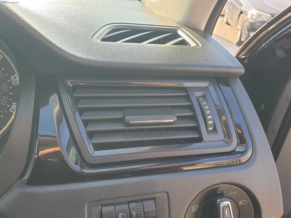 Grila Gura Aer Aerisire Ventilatie Bord Dreapta Skoda Rapid 2012 - 2017 [K4395]