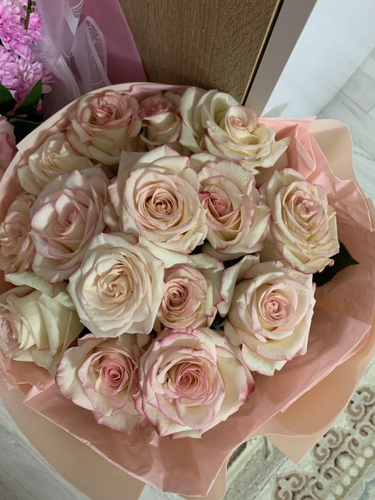 Продам срочно букеты