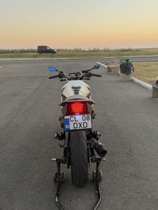 Yamaha XJ6 N Limitat A2
