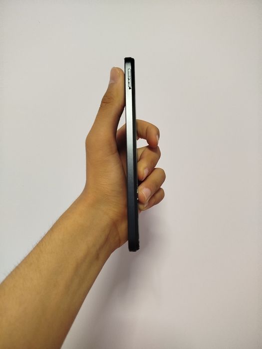 Redmi note 12 16/128gb sotiladi Продаю редми ноте 12 16 на 128гб