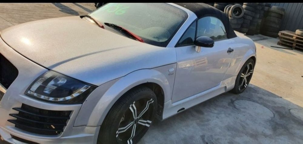 Piese auto pentru Audi TT 2001 mk1 1.8 benzină