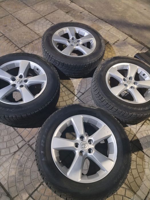 Автошина 235/60 R 18