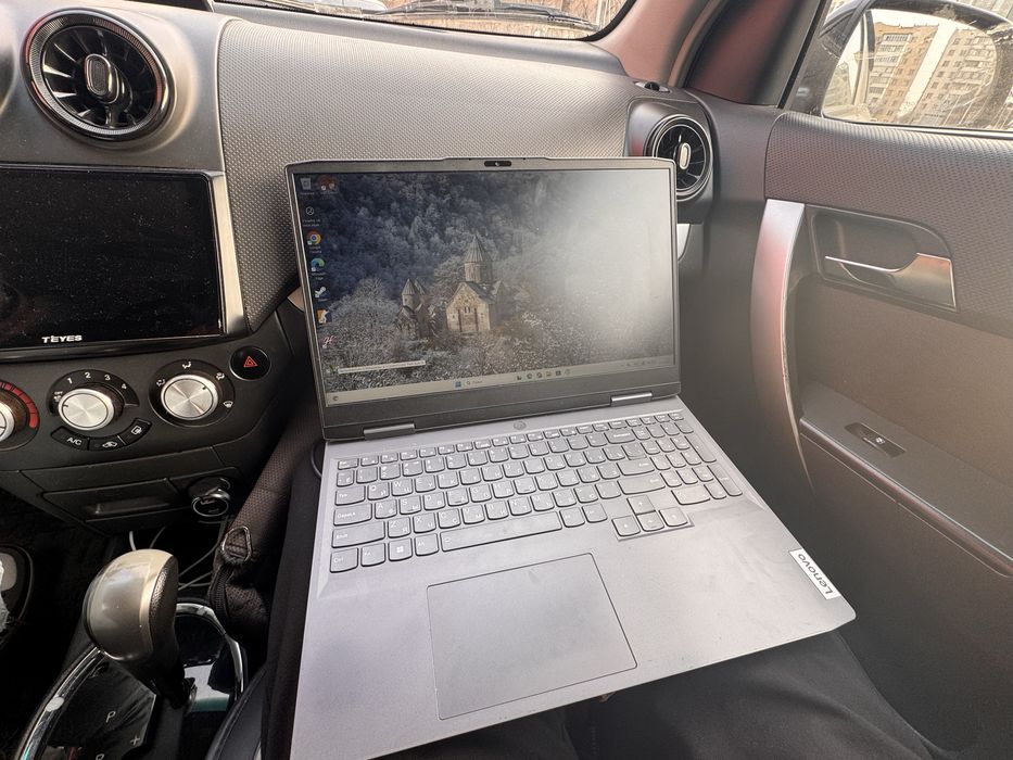 Продам Lenovo roq