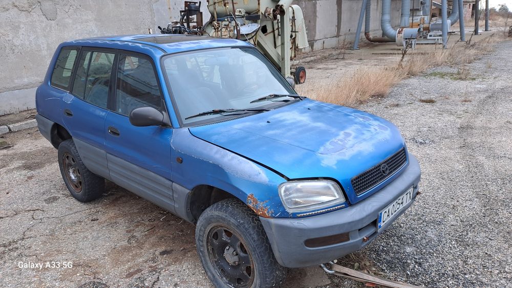 Toyota RAV 4 На части