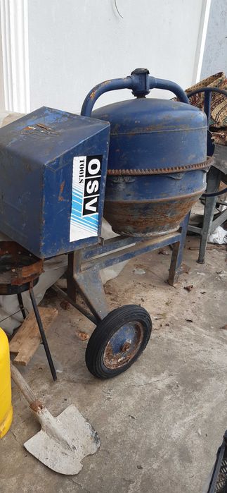 Betoniera profesionala benzina