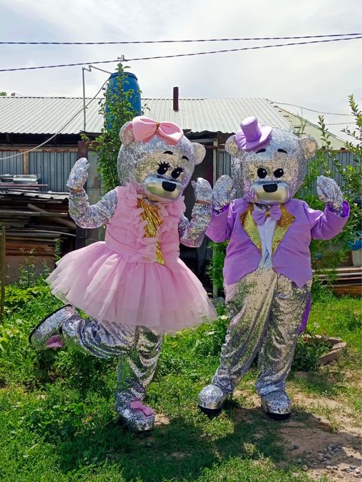 Два,тедди мишка костюм