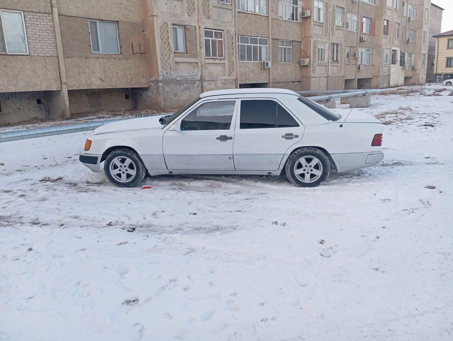 Мерседес 124 2об