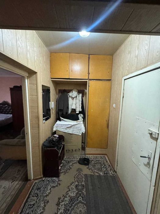 2-х комнатная, на Чиланзаре 20а квартале, 64м2, отдельный вход