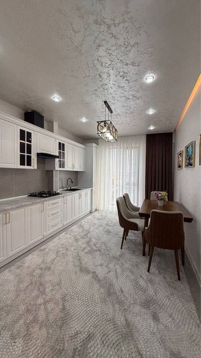 Продается 3 ком. Квартира площадью 91 кв.м. В Согдиане
