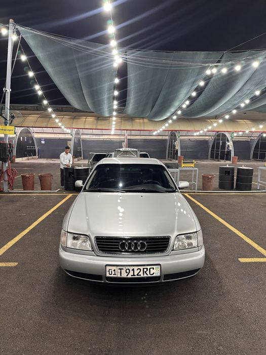 Продаю свою Audi a6 c4 2.6