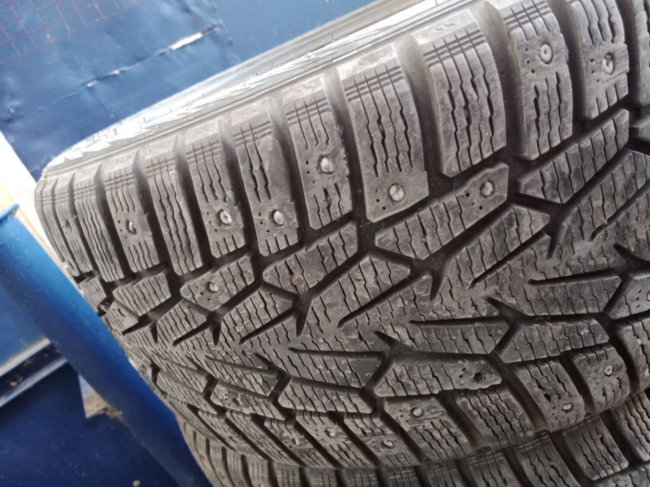 Авто шины шипованные