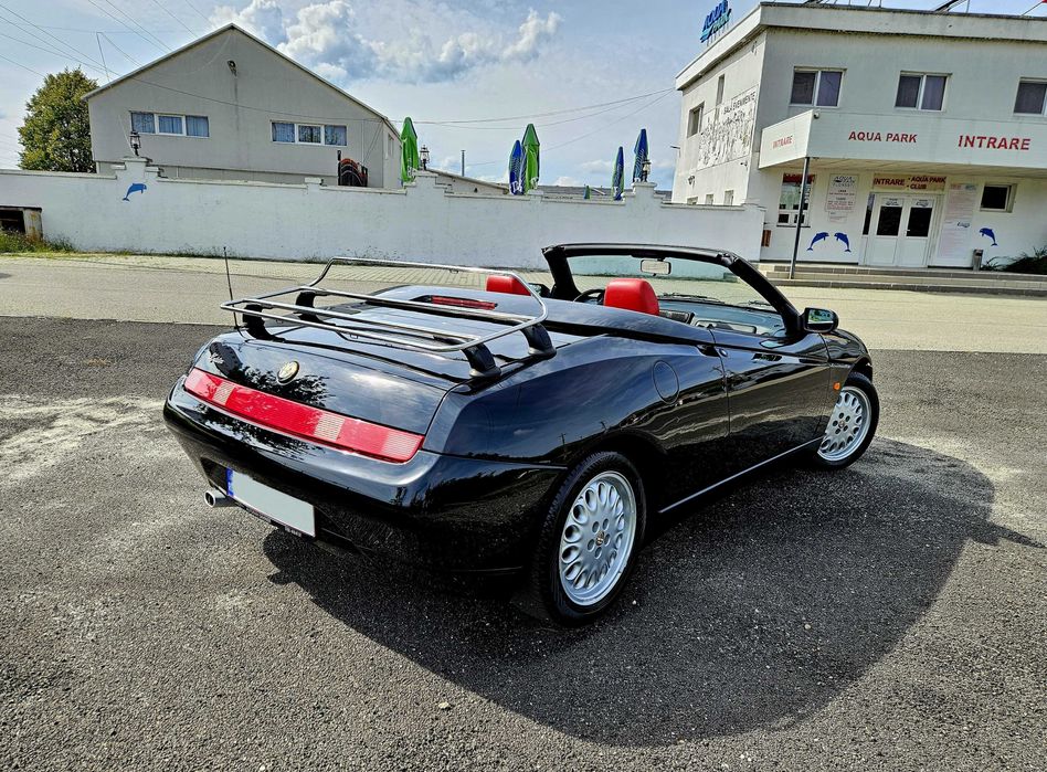 Vand Alfa Romeo Spider 916 2.0TwinSpark 150CP RETRO 1995