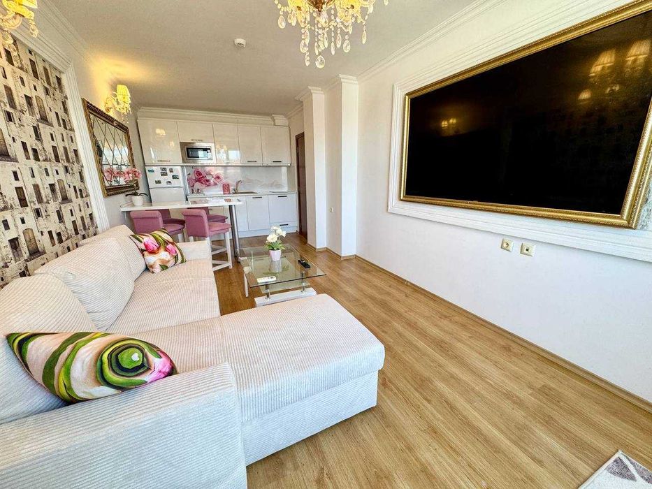 Продава се Двустаен апартамент в к.к. Слънчев бряг - 68 кв.м за 1868 €/кв.м - Снимка #3