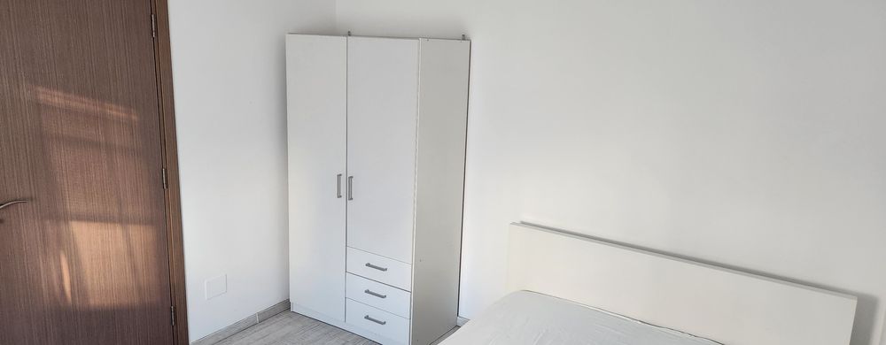 Proprietar, închiriez apartament 2 camere