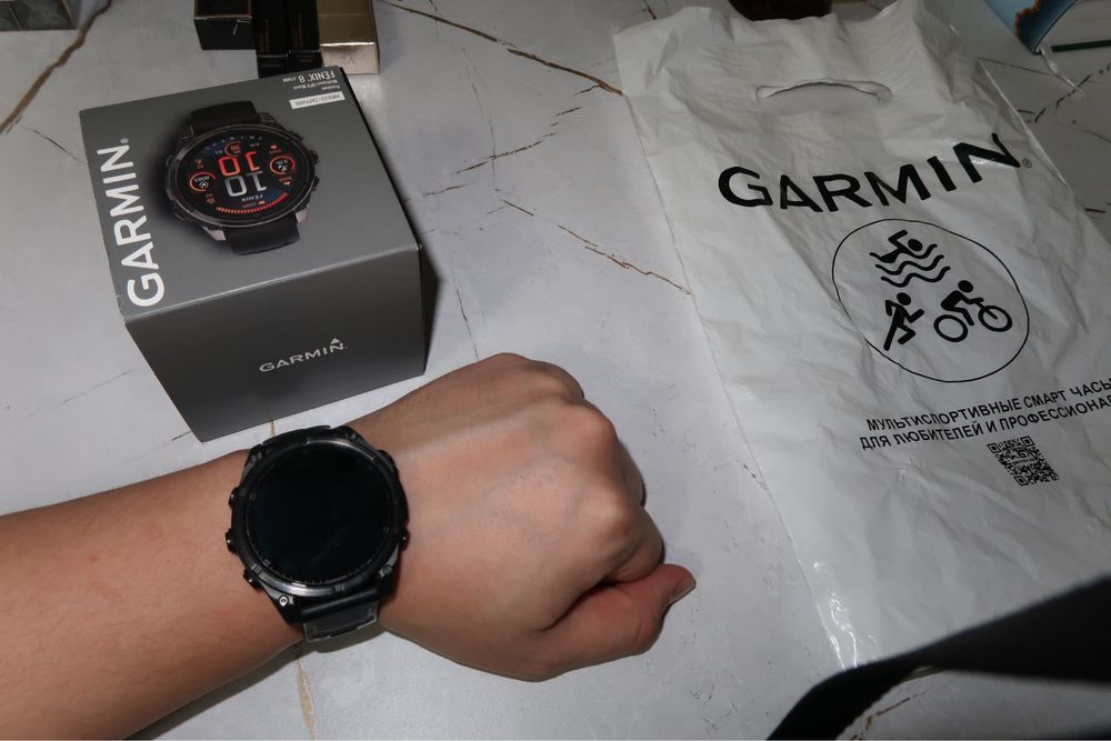 Garmin Fenix 8 47mm AMOLED Sapphire –