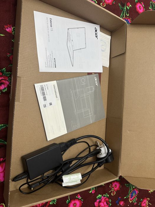 Acer extensa 215-54G sotiladi