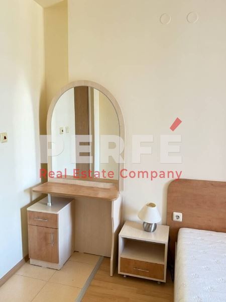 Продава се Едностаен апартамент в к.к. Слънчев бряг - 51 кв.м за 1102 €/кв.м - Снимка #4