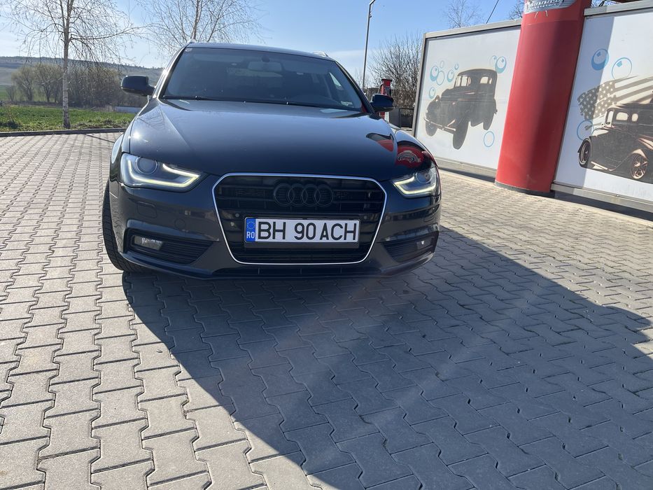 AUDI A4 0 — imagine 3