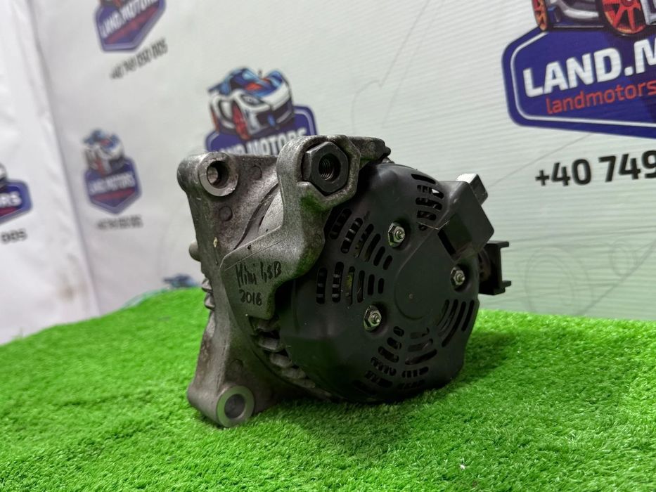 ALTERNATOR BMW 325I SERIA 3 E93 SE 3.0 BENZINA 2007 COD OEM 0121715012 2005-2012