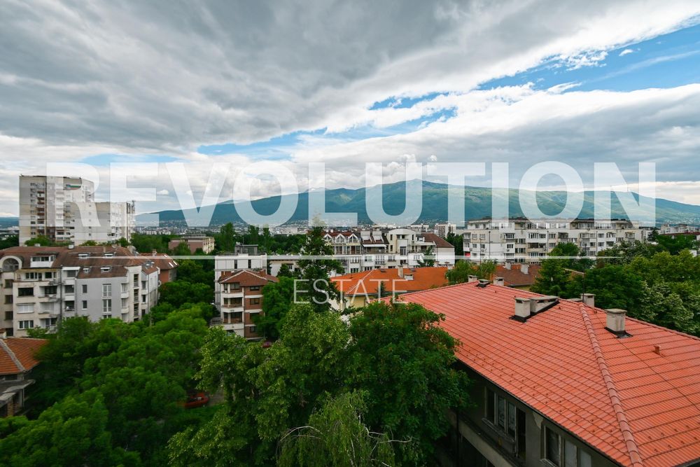 Дава се под наем Двустаен апартамент в София, Лозенец - 60 кв.м за 640 € - Снимка #10