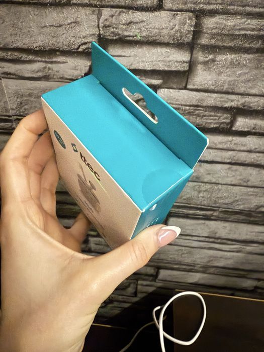 Чисто нови слушалки