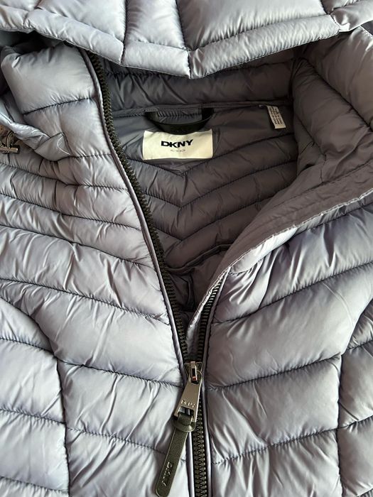 Дамско зимно яке DKNY