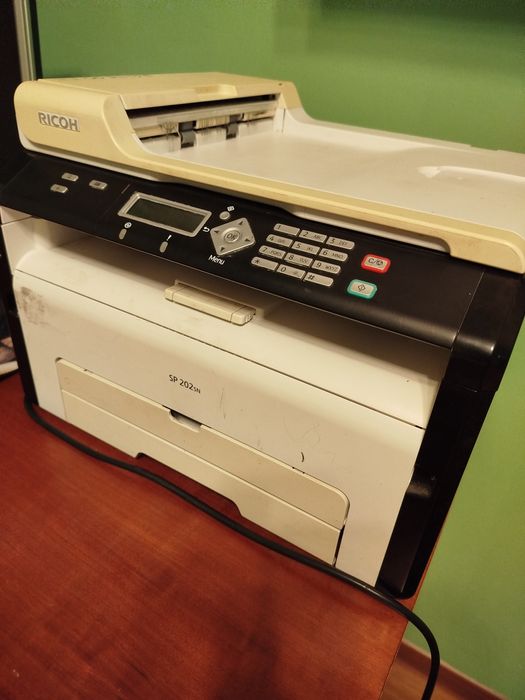 Компьютер в сборе и принтер