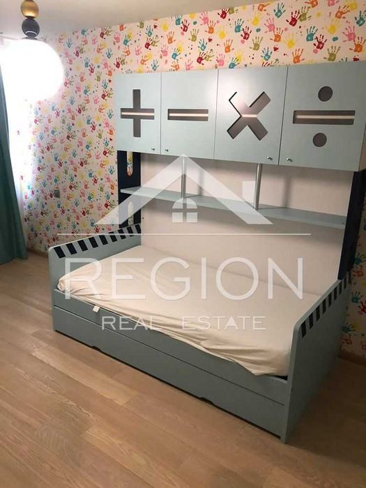 Дава се под наем Четиристаен апартамент в Варна, Бриз - 177 кв.м за 950 € - Снимка #13