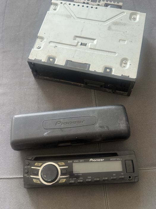 Магнитола Pioneer