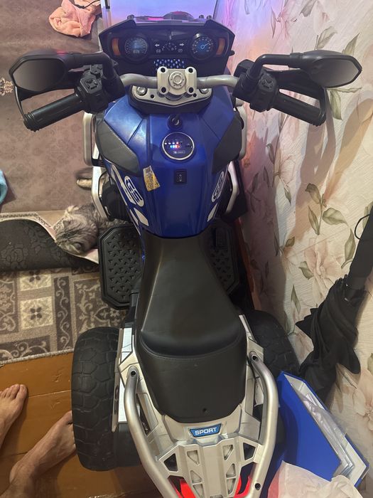 Мотоцикл почти новый