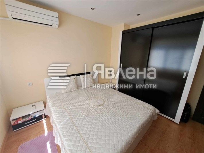 Продава се Двустаен апартамент в Ямбол, Георги Бенковски - 63 кв.м за 837 €/кв.м - Снимка #2
