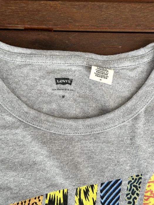 Мъжка тениска LEVI'S (Relaxed Fit) - размер М, Отлично състояние