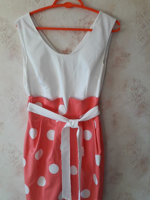 Продам женское летнее платье