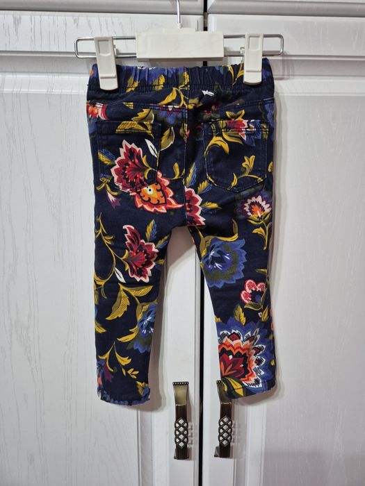 Blugi fetite cu flori