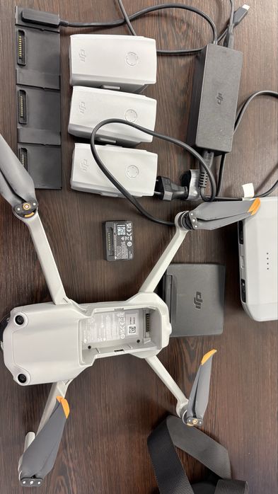Dji air 2s fly more combo+ екстра пропелъри