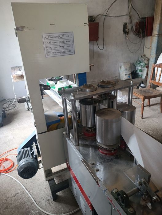 Салфетка станок сотилади