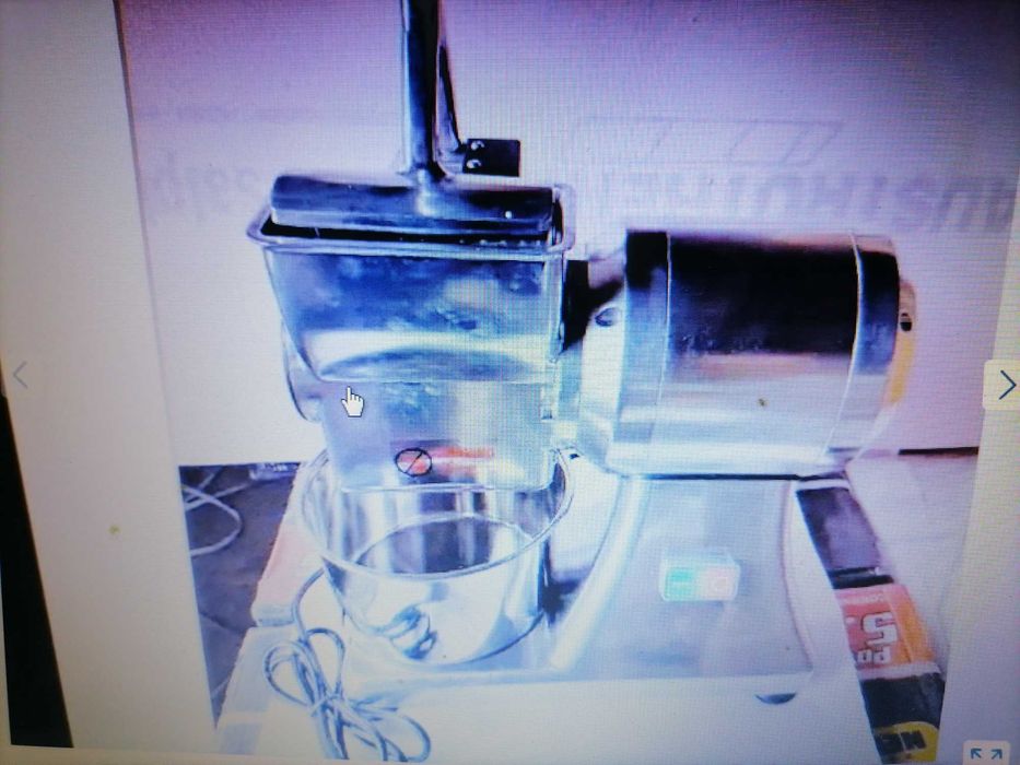 Ренде електрическо за кашкавал и сирене