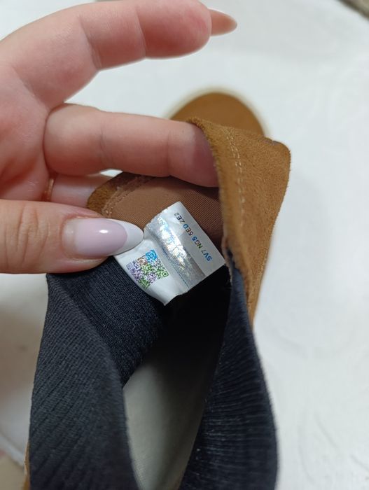 UGG  Marin Mega боти
