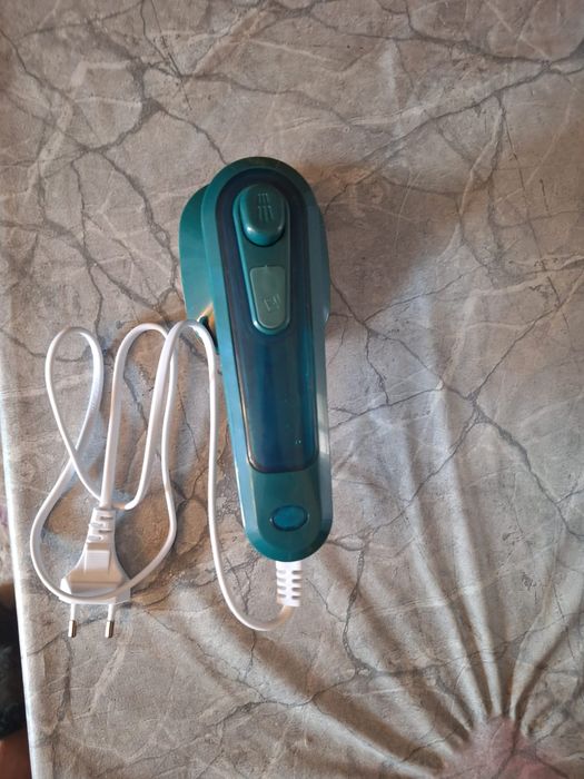 Отпариватель новый продам