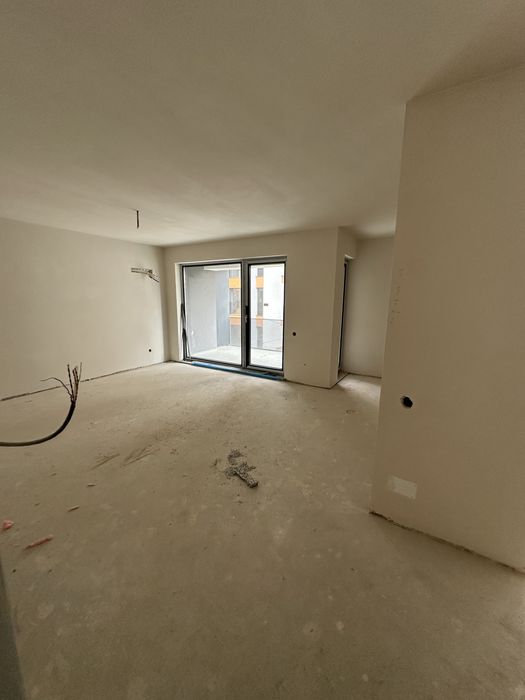 Proprietar | Vand ap | zona Iulius | parcare subterana inclusa |