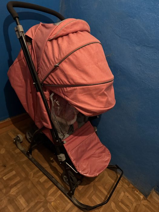 Продам санки коляску
