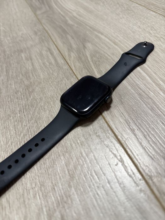 Vand Apple Watch seria8 45mm