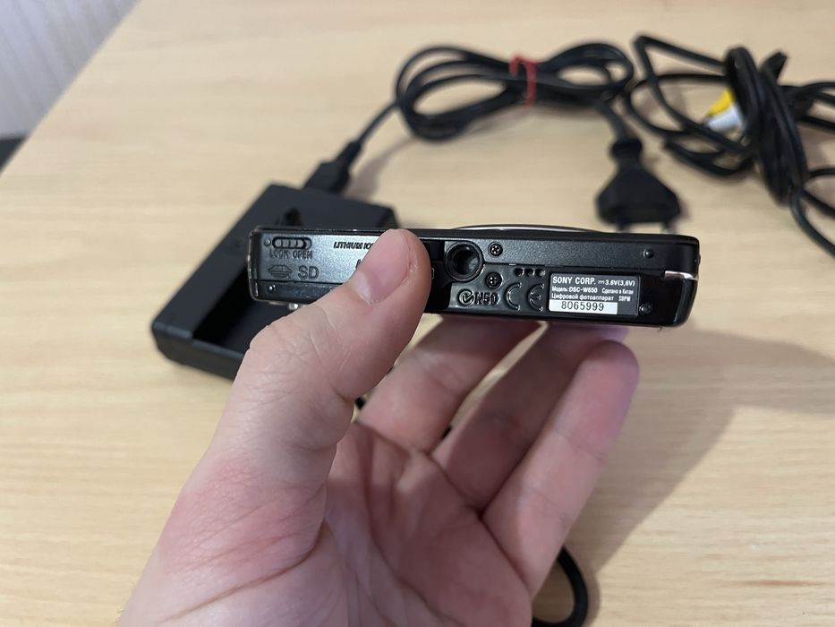 Мыльница Sony Cybershot DSC W650