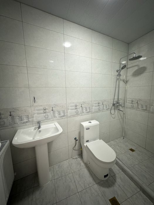 Уй сотилади  Обод махаллада