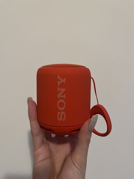 Чисто нова Sony тонколона XB10