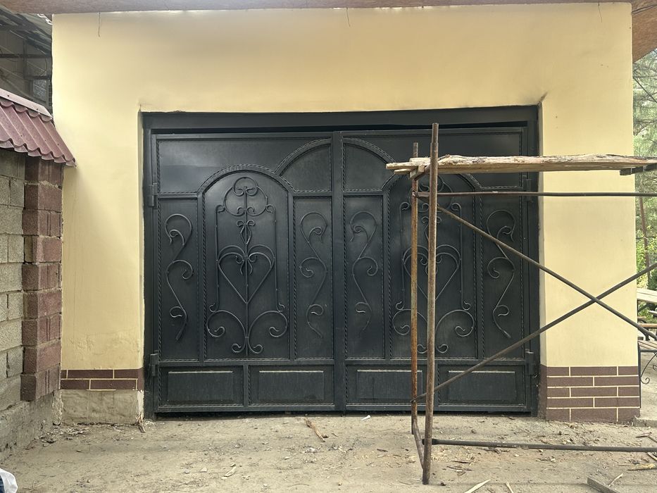 Ворота 320х220 узорные