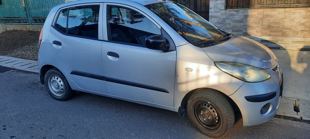 Hyundai i10,benzina 1,2 an 4 pistoane, consum și taxe mici